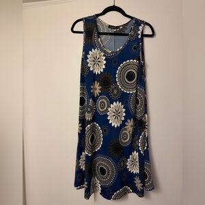 ANA & ROSE Blue Sleeveless Dress with Floral Pattern